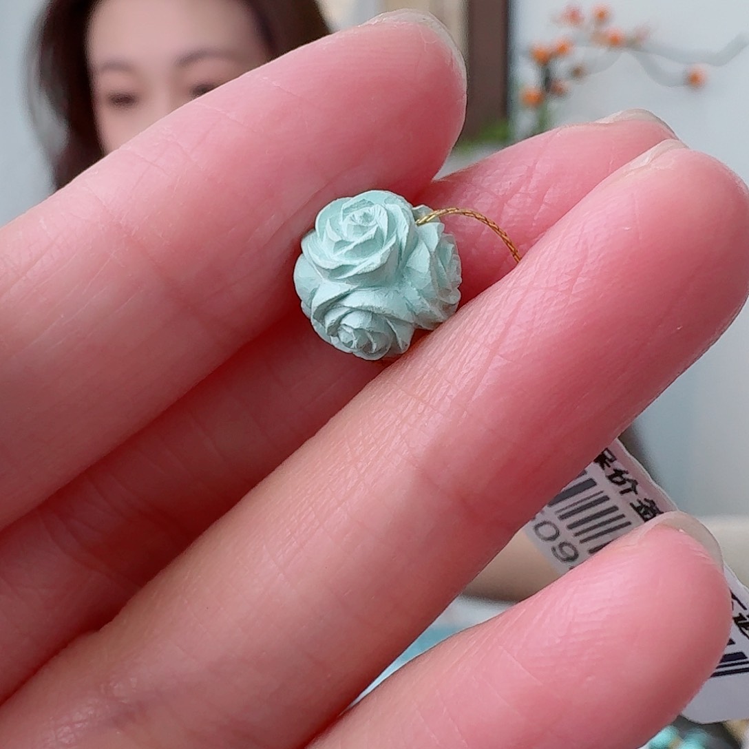 未镶嵌绿松石珠宝奇石