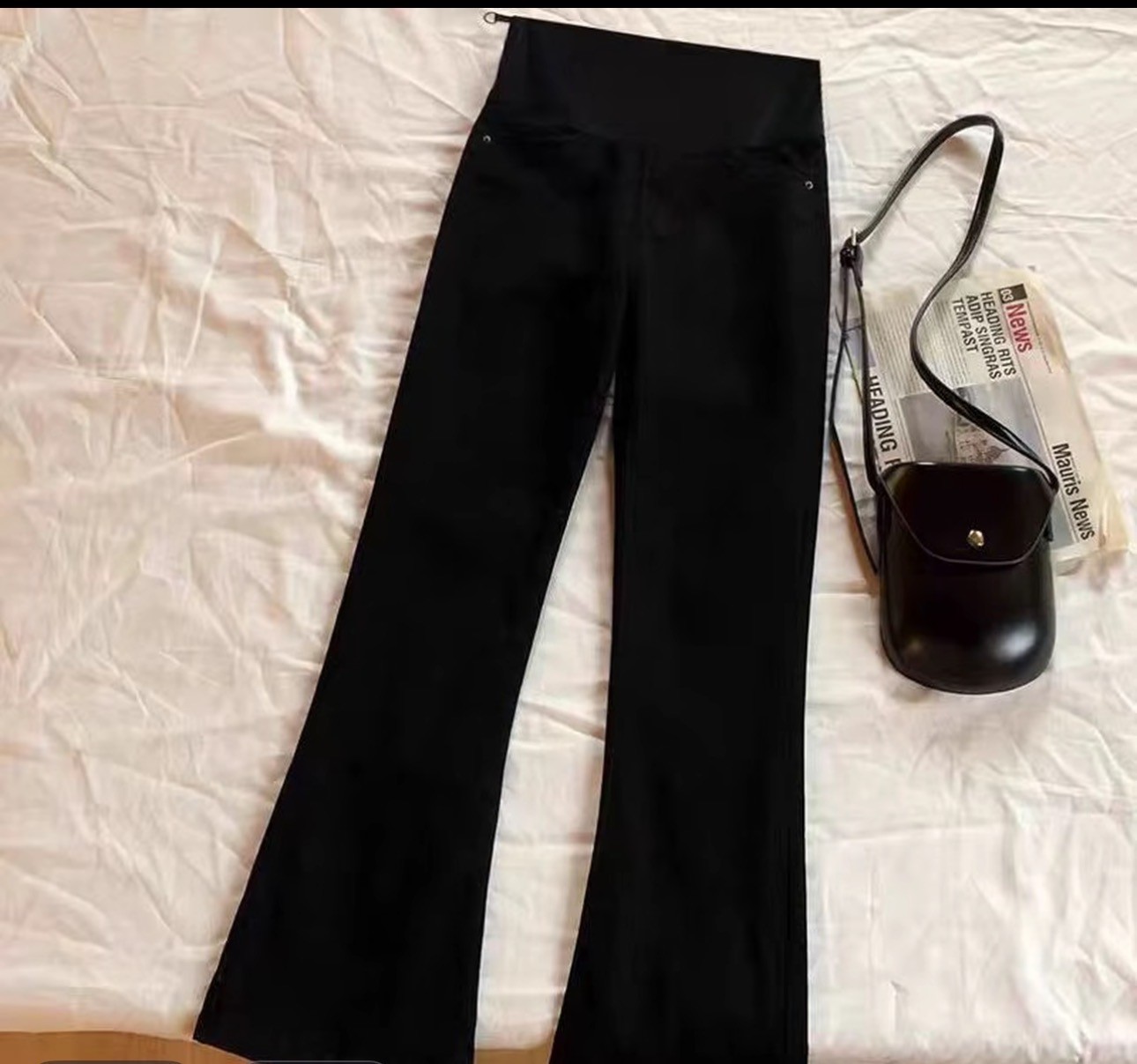 黑色伽绒修身微喇裤