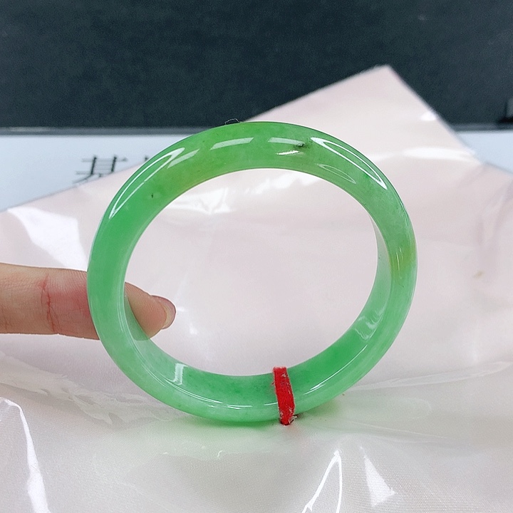 翡翠未镶嵌手镯圈52，14085