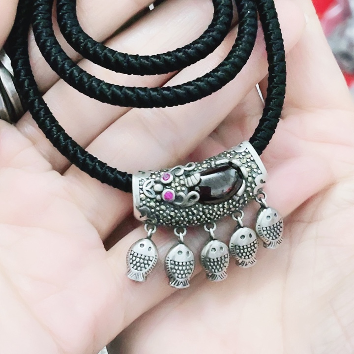 梧***雨吊坠925银貔貅弯管流苏鱼