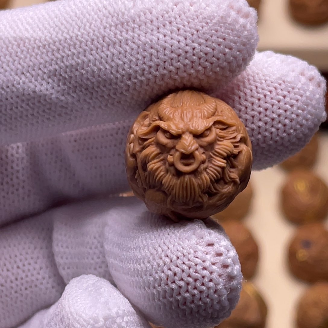 猴头核桃吊坠牛魔王之铁扇公主17+