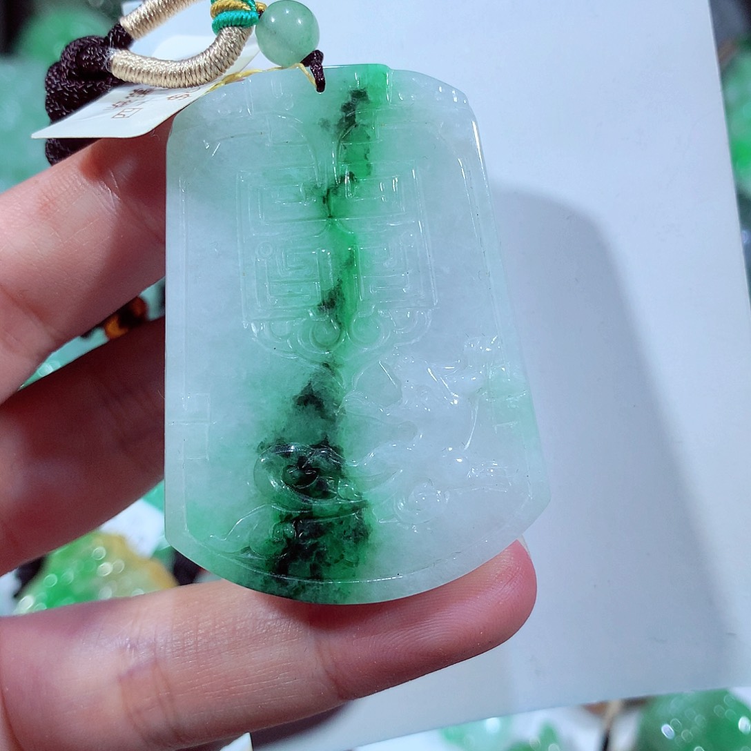 翡翠吊坠(不含链)未镶嵌
