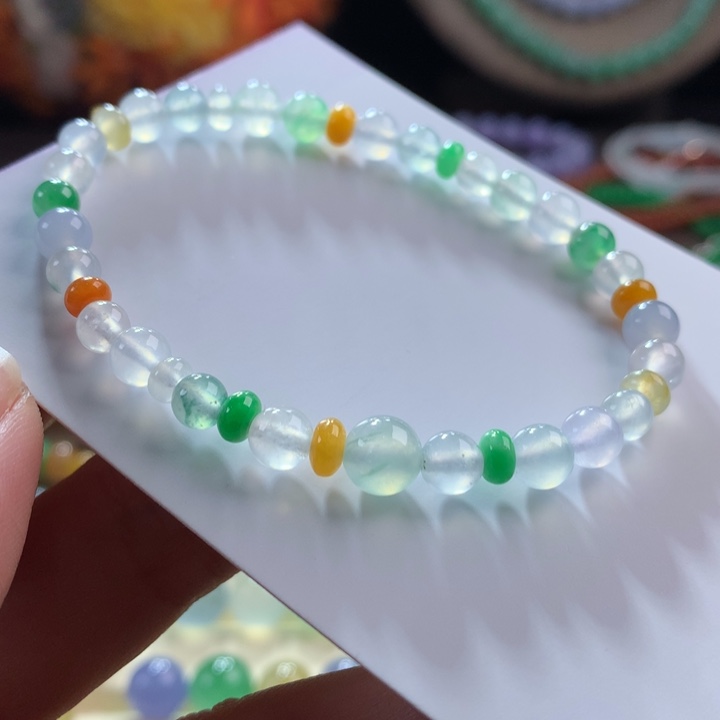 翡翠手链未镶嵌宠粉福利•翡翠高冰冰川底卡4～6+