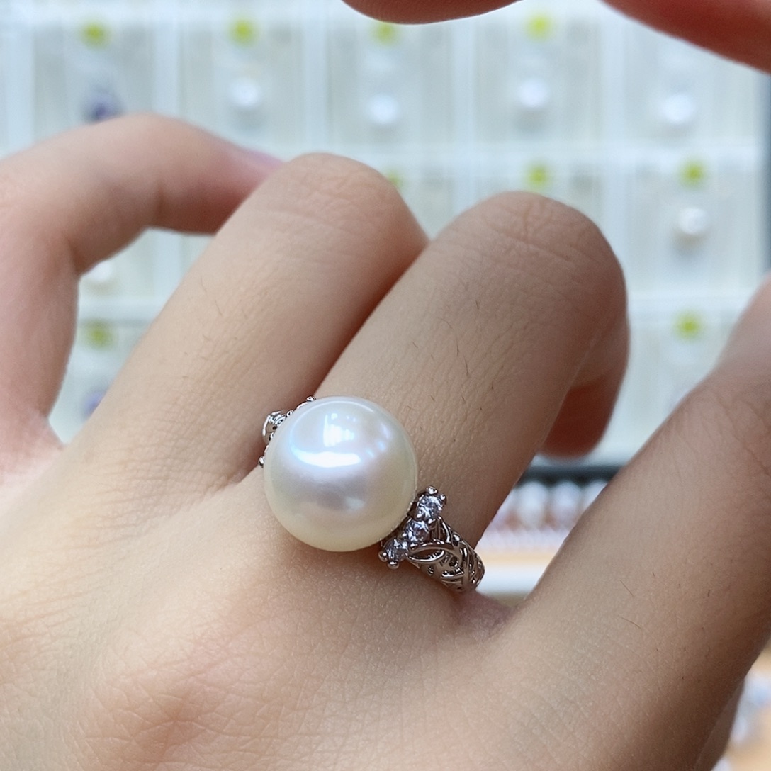 颈饰淡水珍珠合金