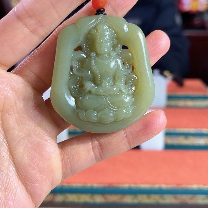 和田玉吊坠未镶嵌