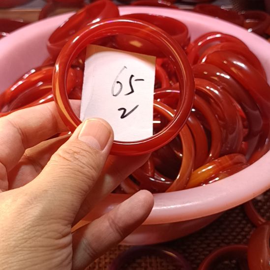 玛瑙/玉髓未镶嵌手镯