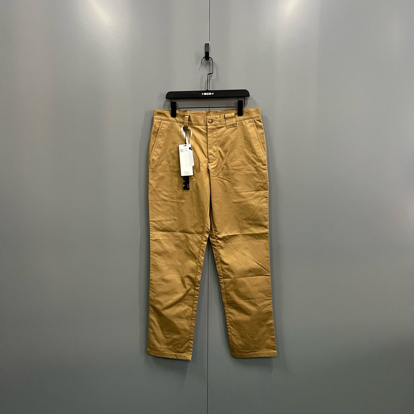 未使用 BURBERRY/博柏利 (ll) 棕色直筒长裤 50码/019007