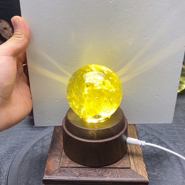 水晶未镶嵌珠宝半成品