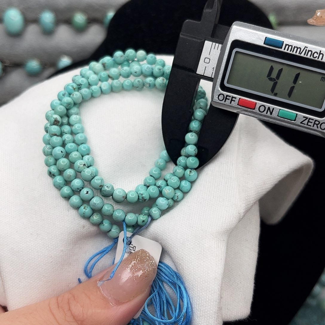 绿松石绿松石未镶嵌