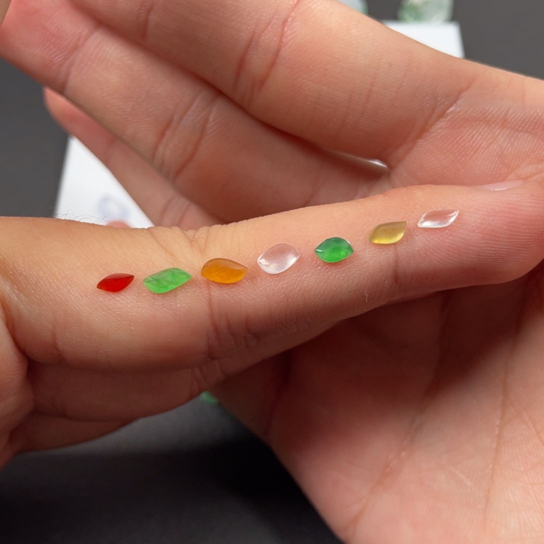 翡翠未镶嵌挂件翡翠珠宝翡翠珠宝