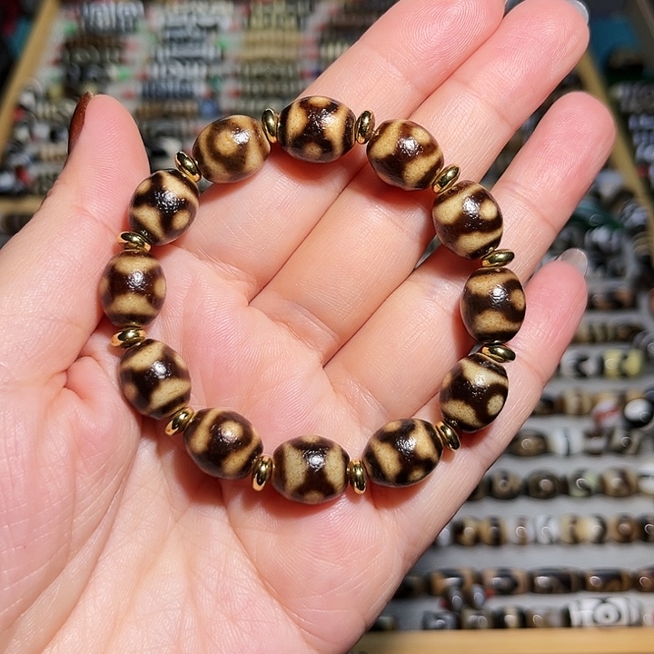 玛瑙/玉髓（覆膜）合金颈饰