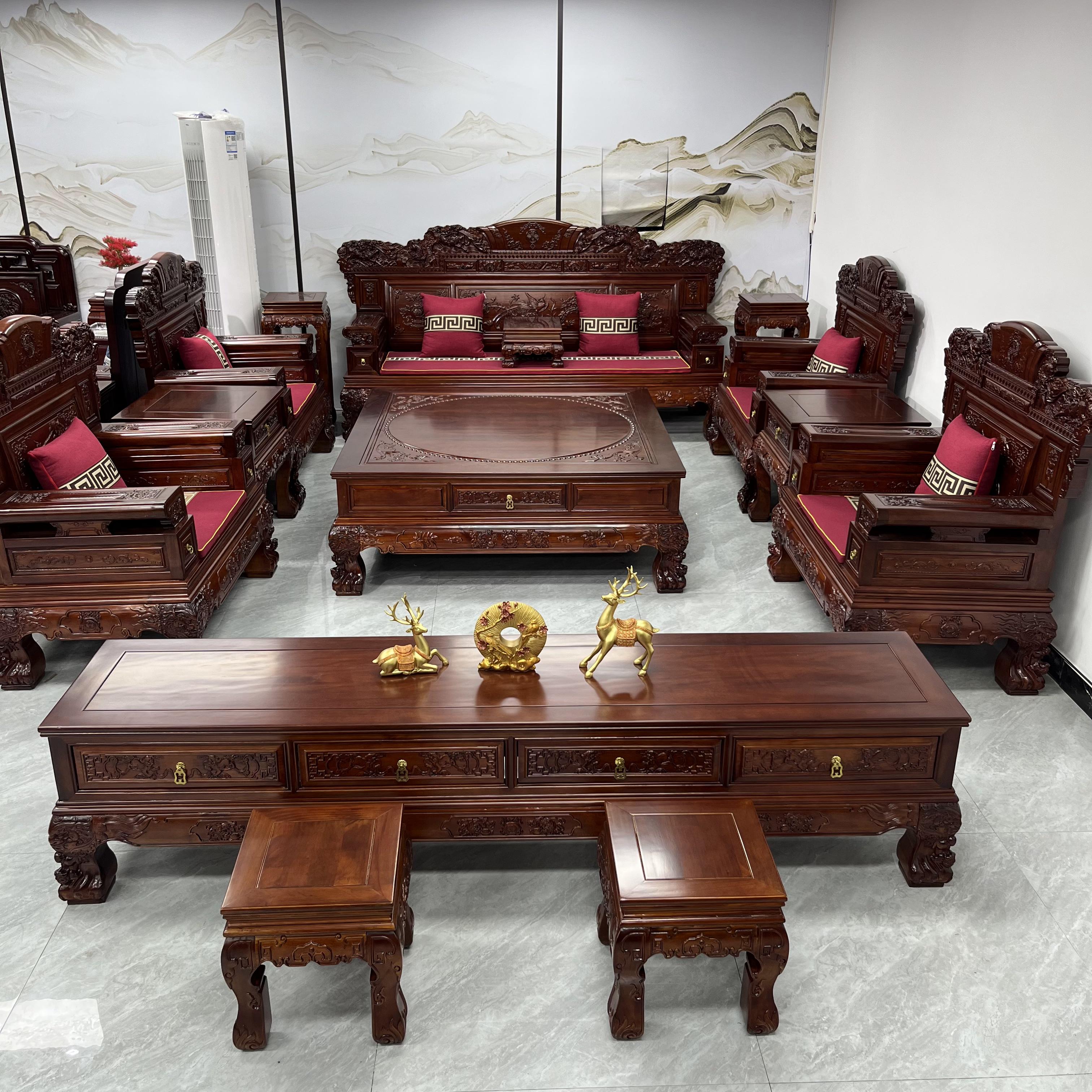 九五至尊款为豪华客厅定制的高端实木沙发雕花