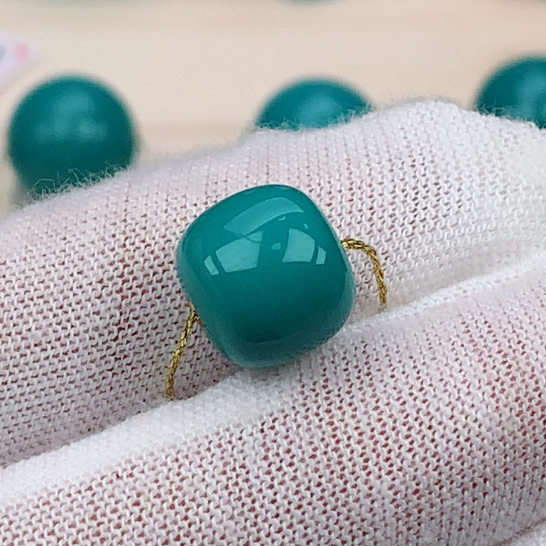 绿松石直径11.4✖️10.4未镶嵌