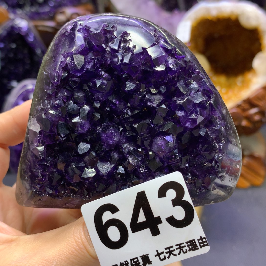 水晶摆件未镶嵌1