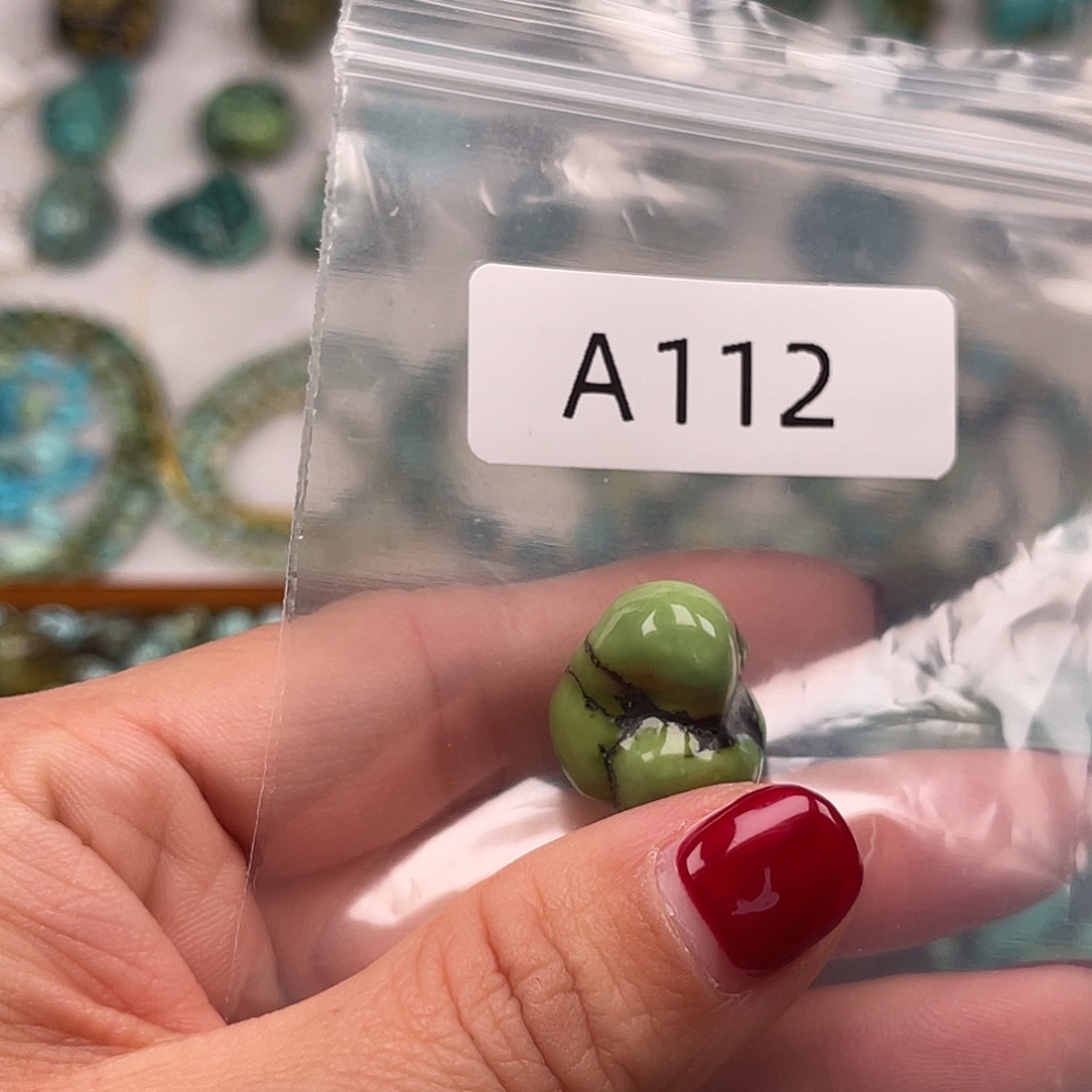 绿松石未镶嵌绿松石珠子