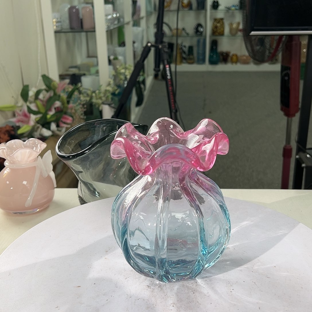 琉璃高14轻奢琉璃花器正常手工痕迹