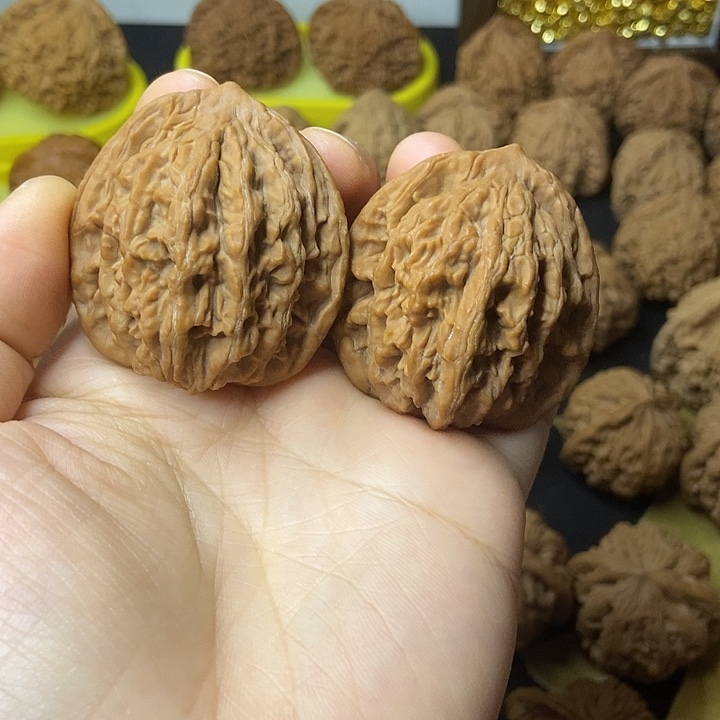 文玩核桃   虎头麦税