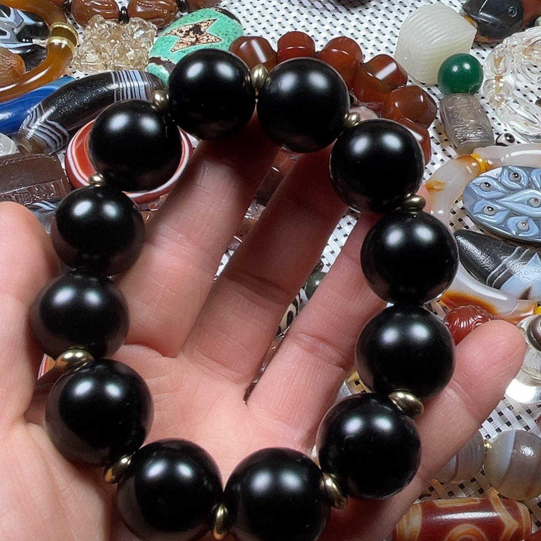 郭***b玛瑙/玉髓未镶嵌挂件