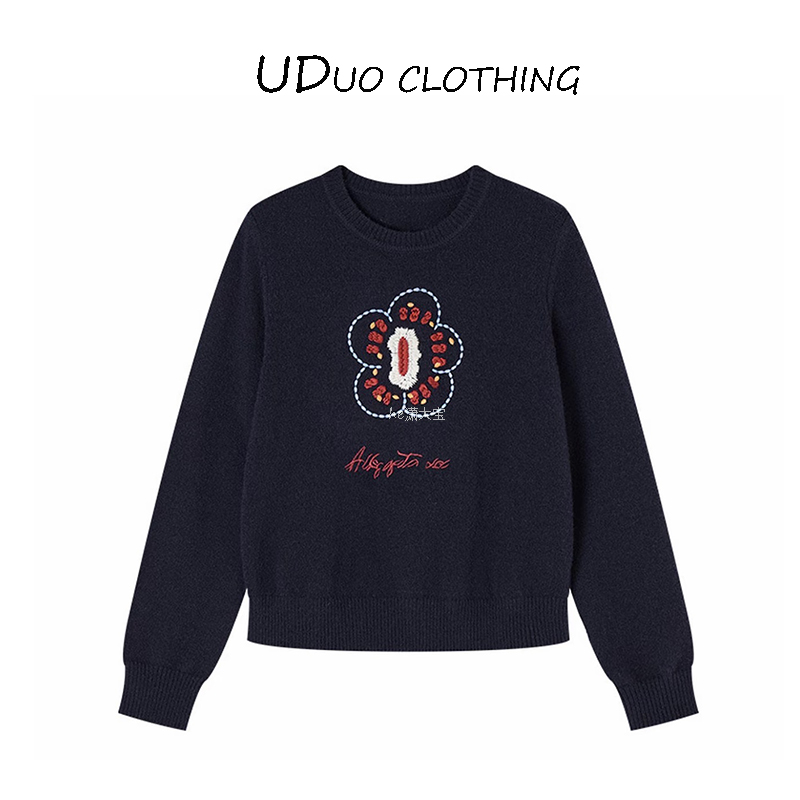 冬季焕新【暮色剧院】冬款保暖刺绣长袖圆领休闲羊毛毛衣8879