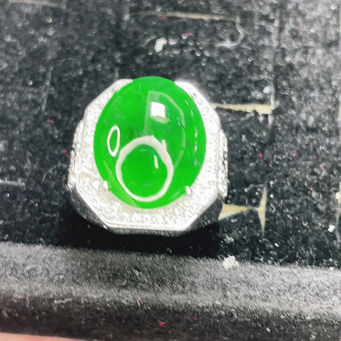 翡翠未镶嵌颈饰67