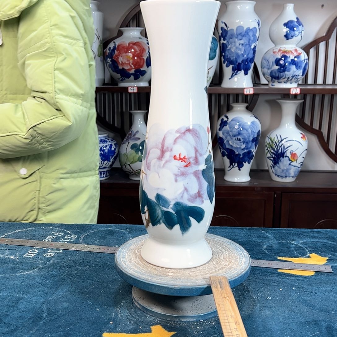 摆件景德镇陶瓷蛮紫牡