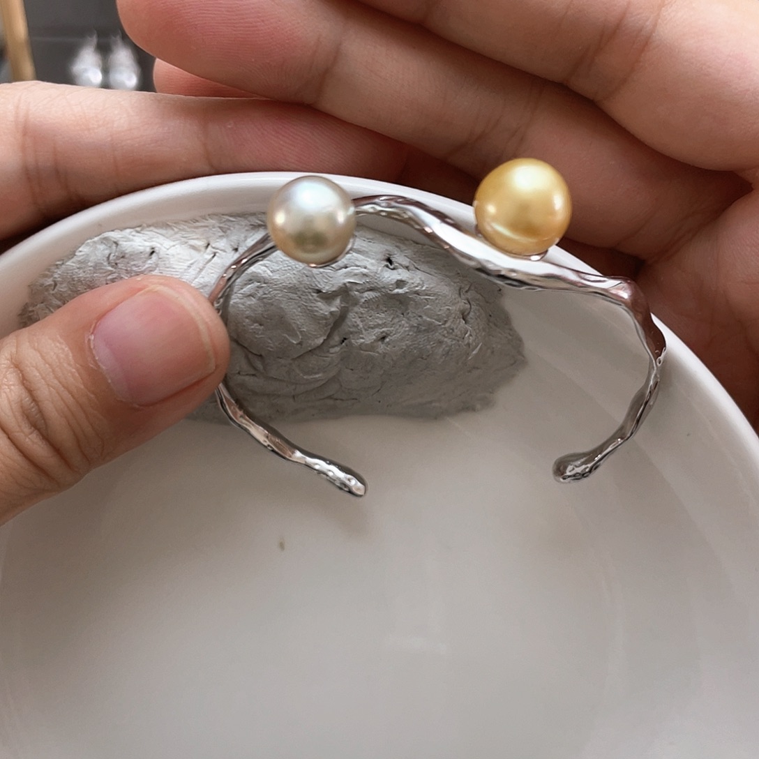 银S925镶嵌海水珍珠手镯