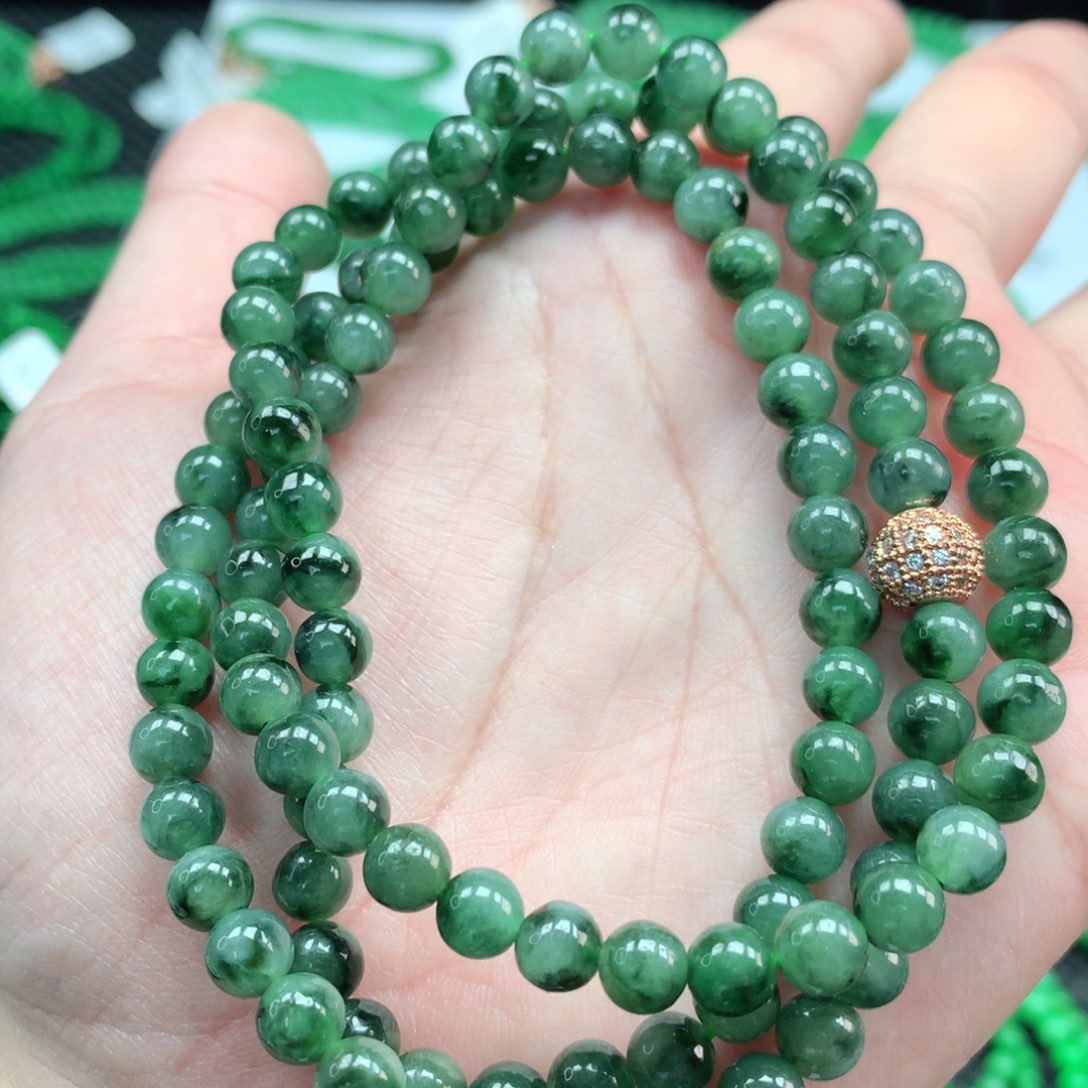 翡翠手链未镶嵌翡翠