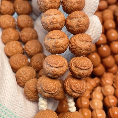 【闪购商品】猴头核桃手串刘****?斗战圣佛