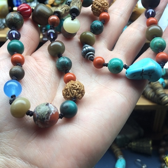 ****儿女款项链搭配独家订制