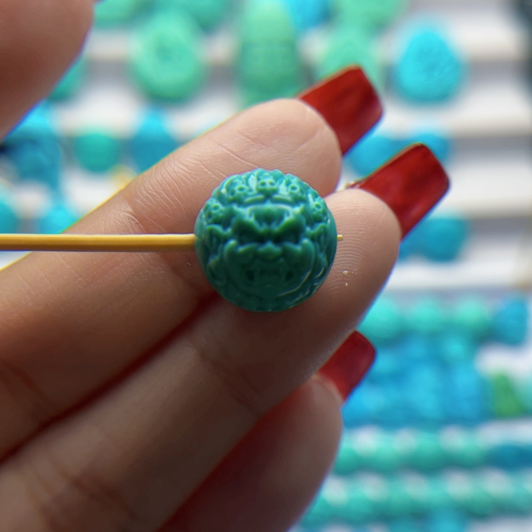 绿松石雕刻未镶嵌
