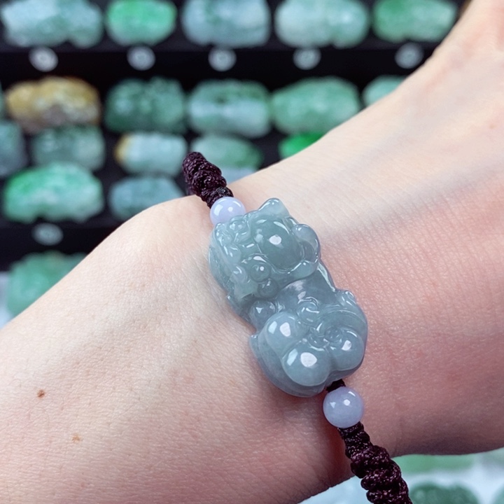 翡翠颈饰未镶嵌天然