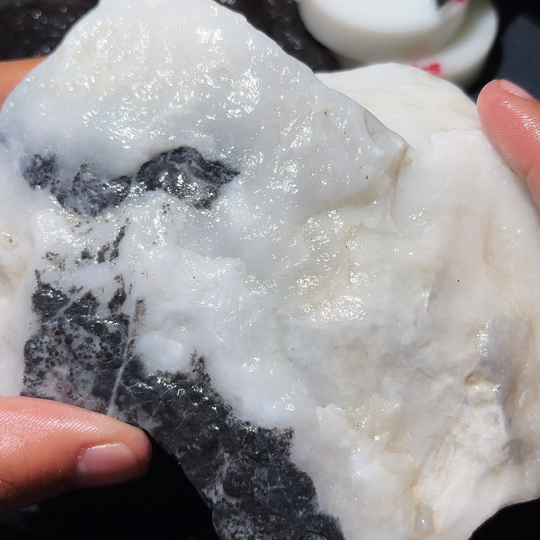 和田玉未镶嵌珠宝奇石