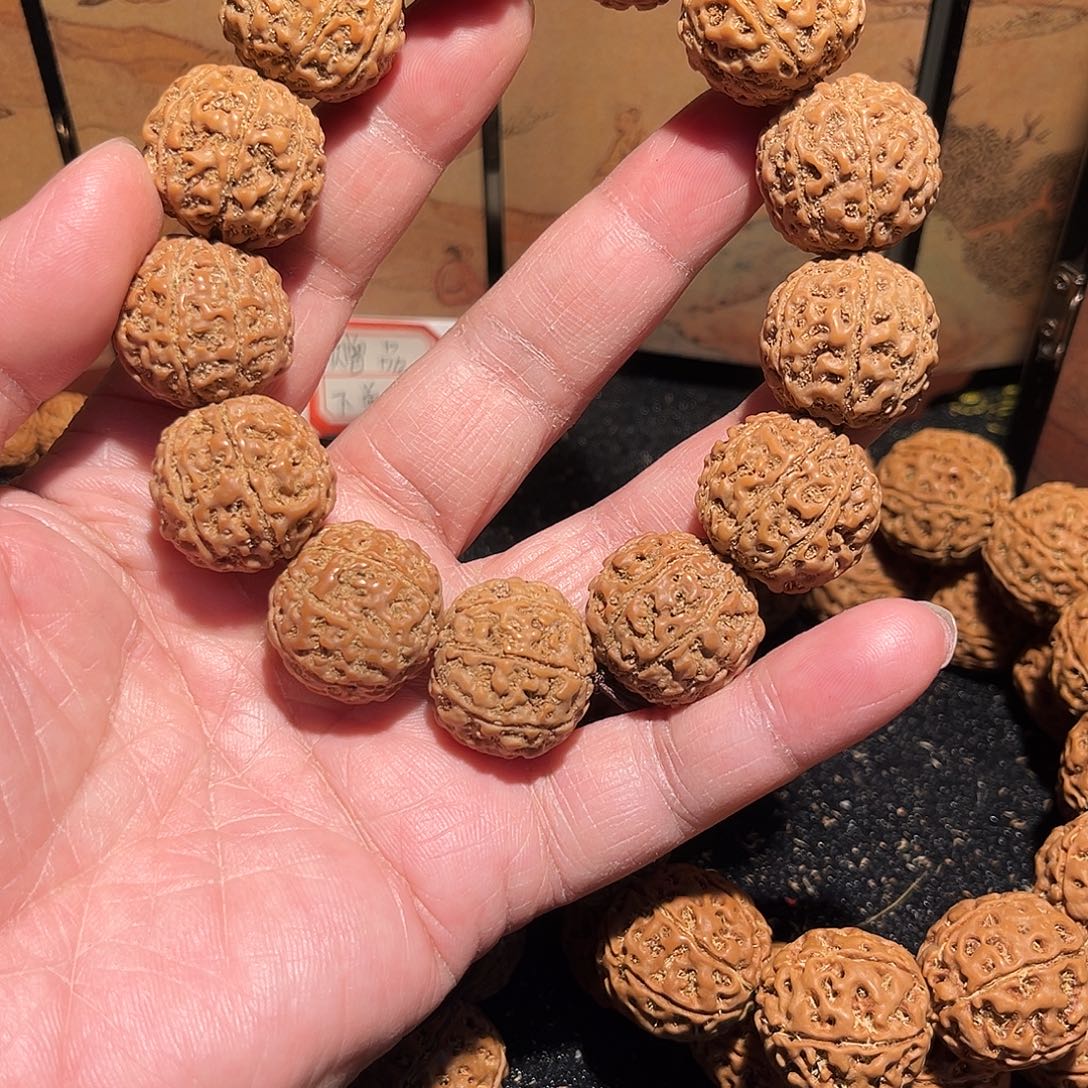 郑***瑞手串金刚菩提8瓣卡22。15