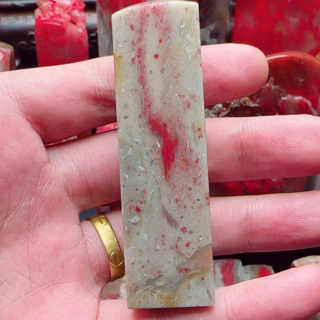 昌化鸡血石昌化鸡血石