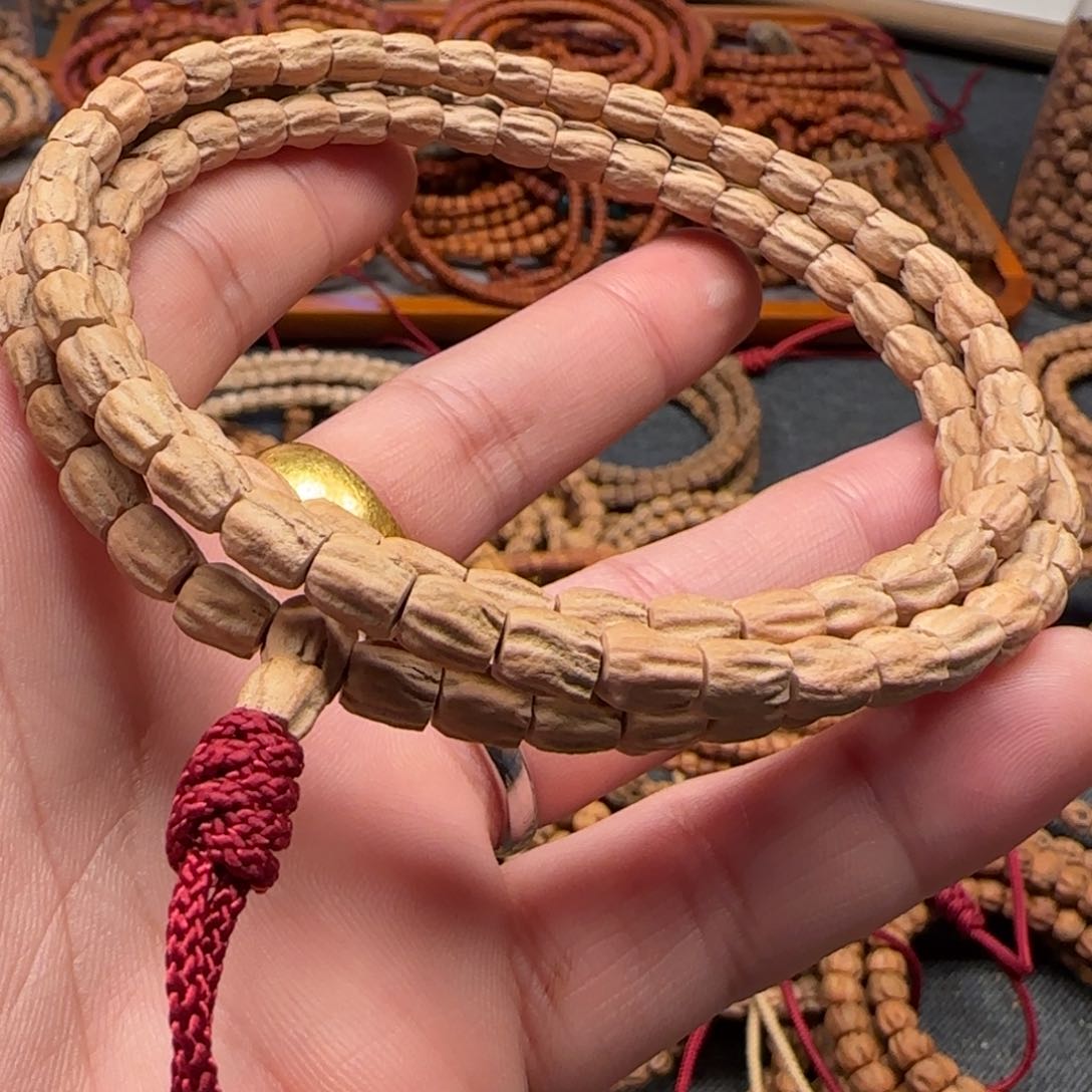 柏香籽/百香籽手串最**仰