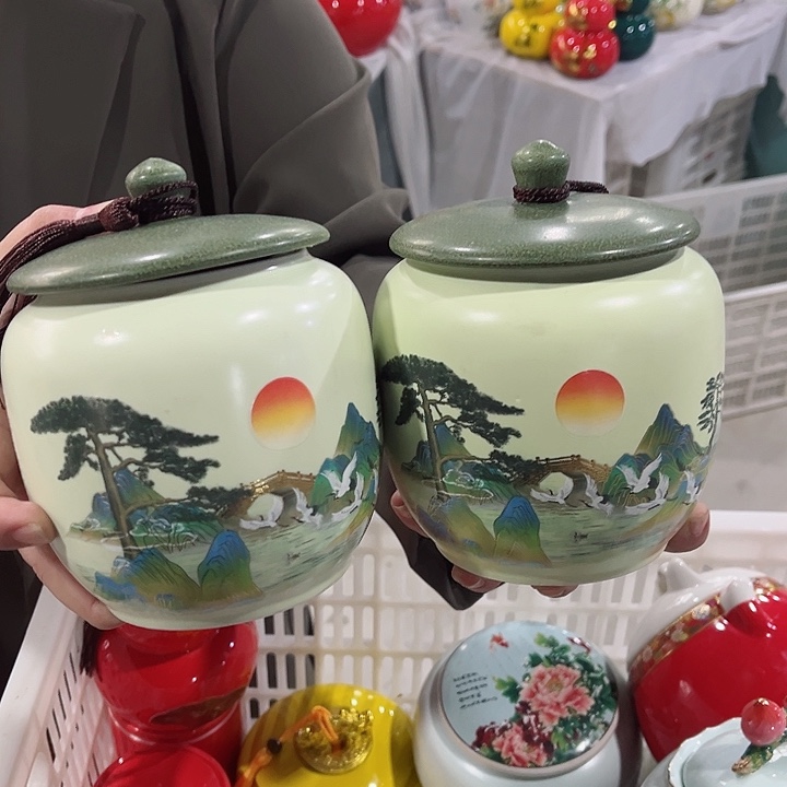 各种高档陶瓷茶叶罐储物罐密封罐