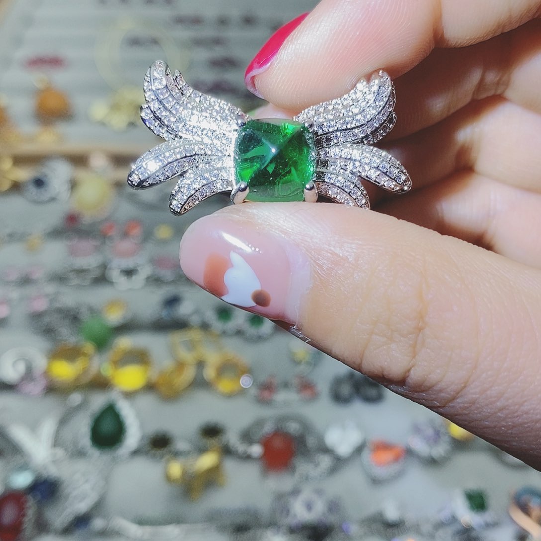 【闪购商品】托帕石耳饰银S925镶嵌