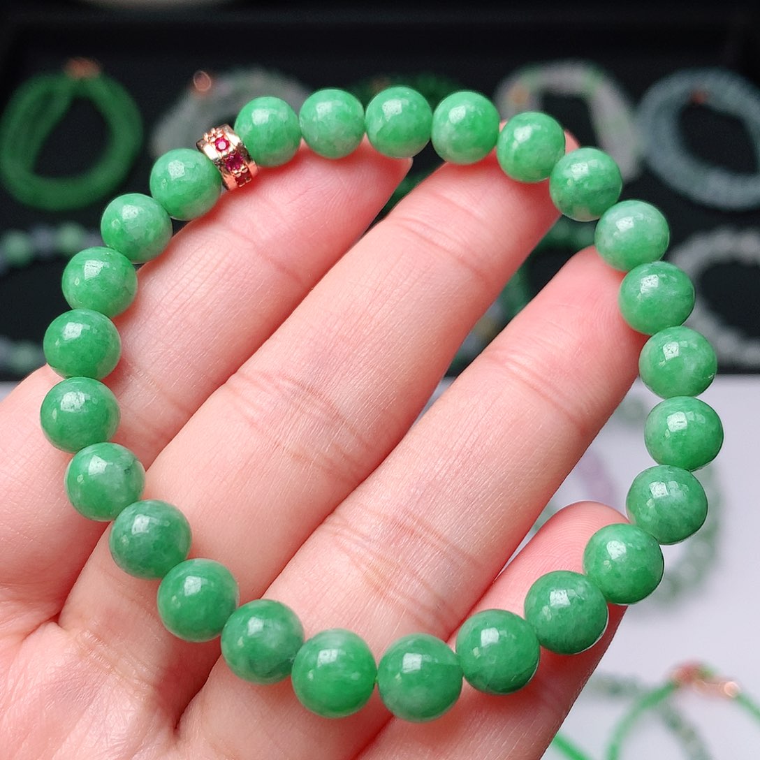 翡翠手链未镶嵌翡翠