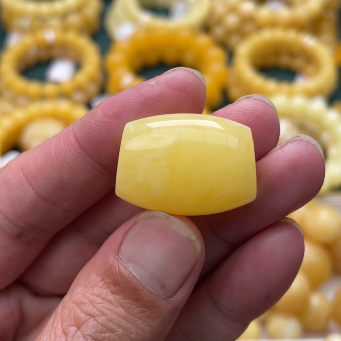 蜜蜡珠宝奇石未镶嵌5.66