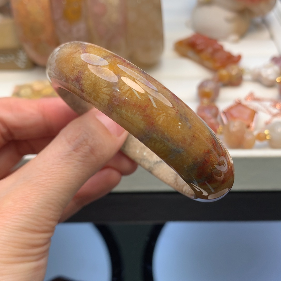 硅化珊瑚（珊瑚玉）手镯未镶嵌53.7口原500