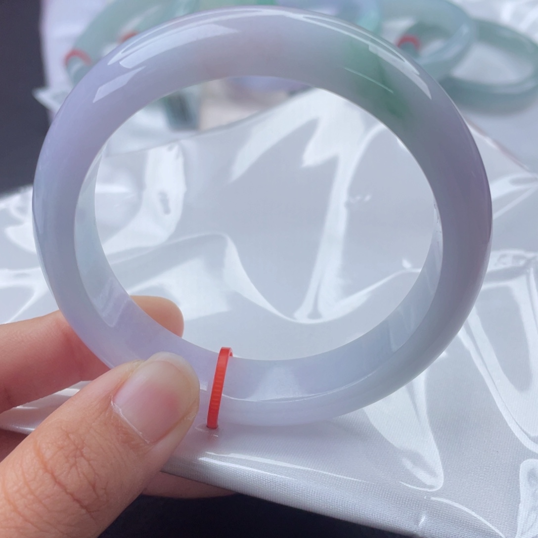 翡翠手镯未镶嵌5758正圈