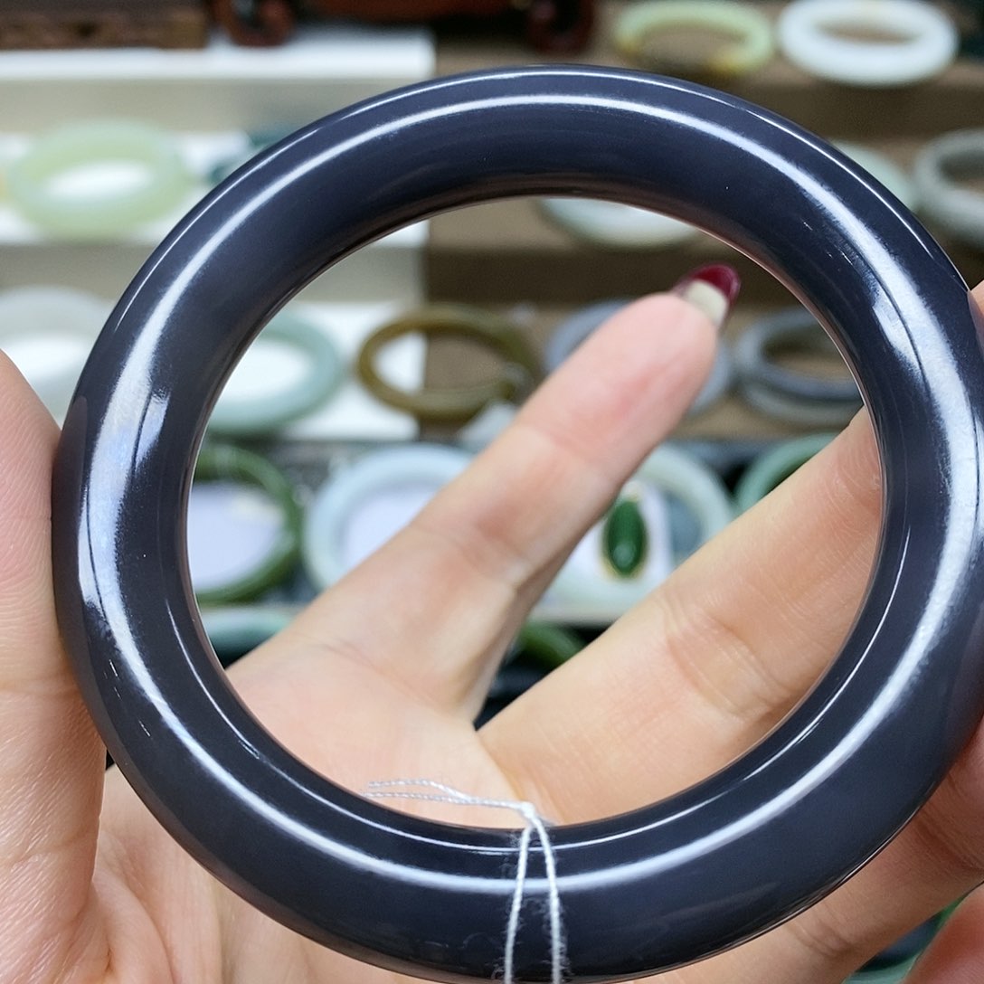 【闪购商品】和田玉手镯未镶嵌