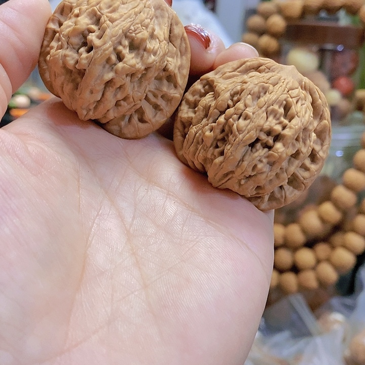 【闪购商品】文玩核桃把件42中装虎头