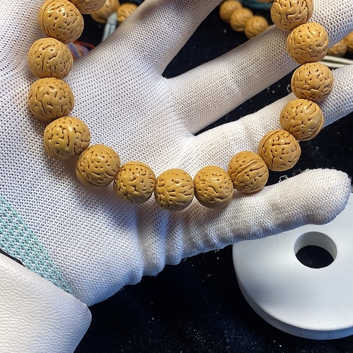 乘****吊坠桃核3333333333