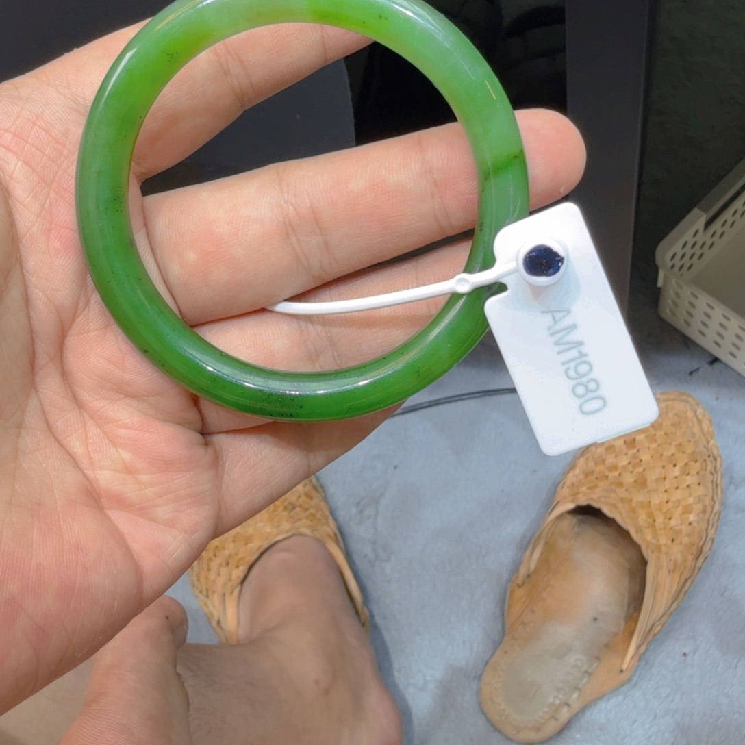 和田玉（碧玉）手镯未镶嵌57.5