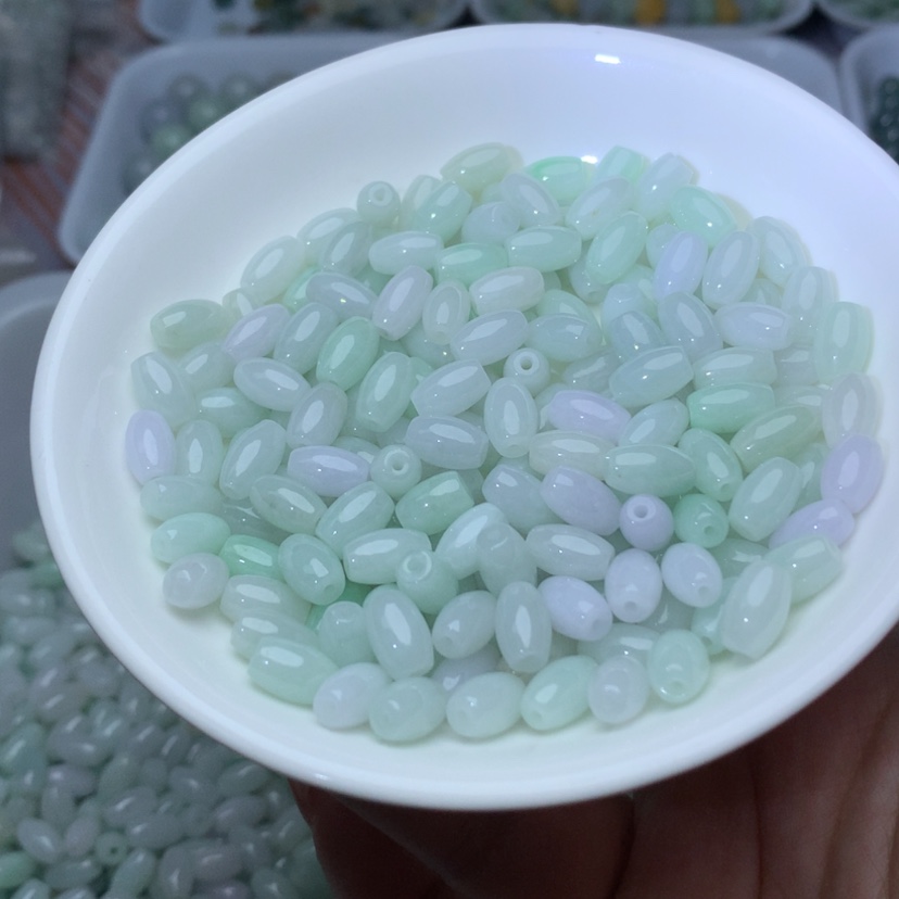 【闪购商品】未镶嵌翡翠手链卡5.5乘8.8冰米珠50颗