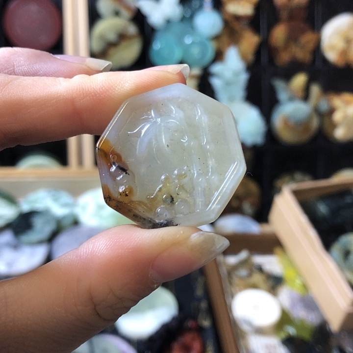 岫玉未镶嵌岫玉挂件