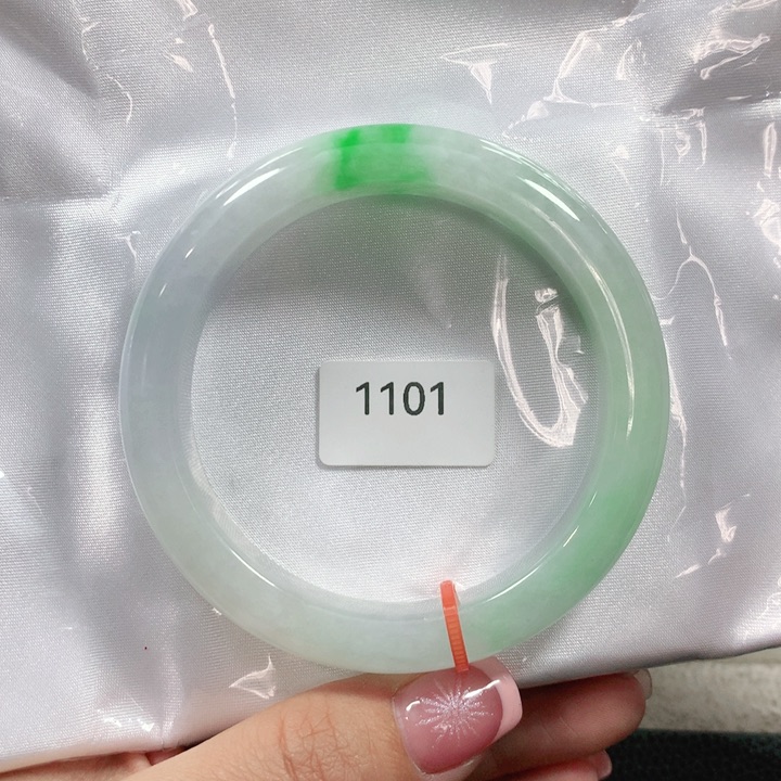 翡翠手镯未镶嵌天然翡翠手镯57