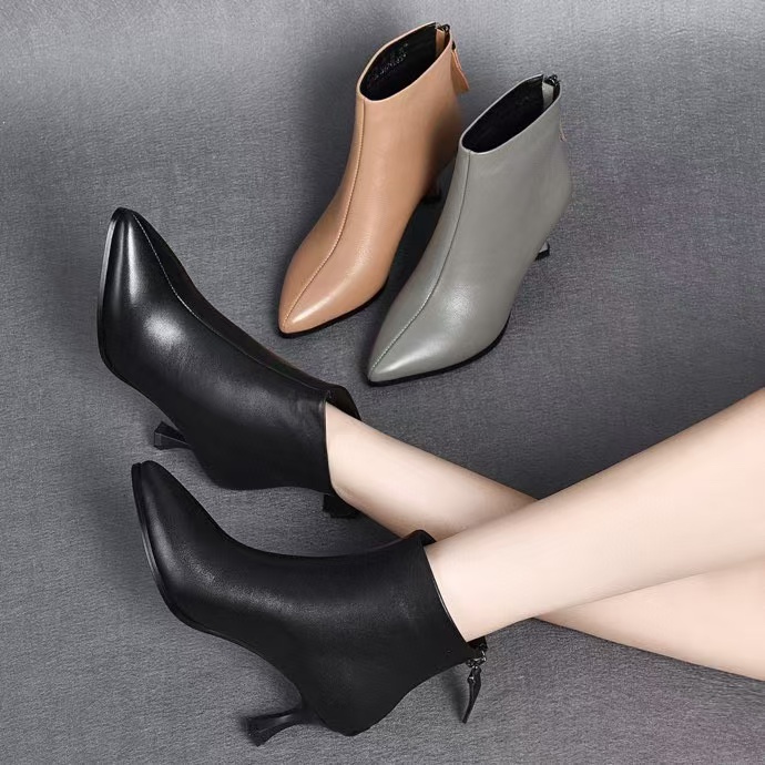真皮尖头短靴25年秋冬季新款加绒法式跟高·鞋低跟及裸时尚百搭靴