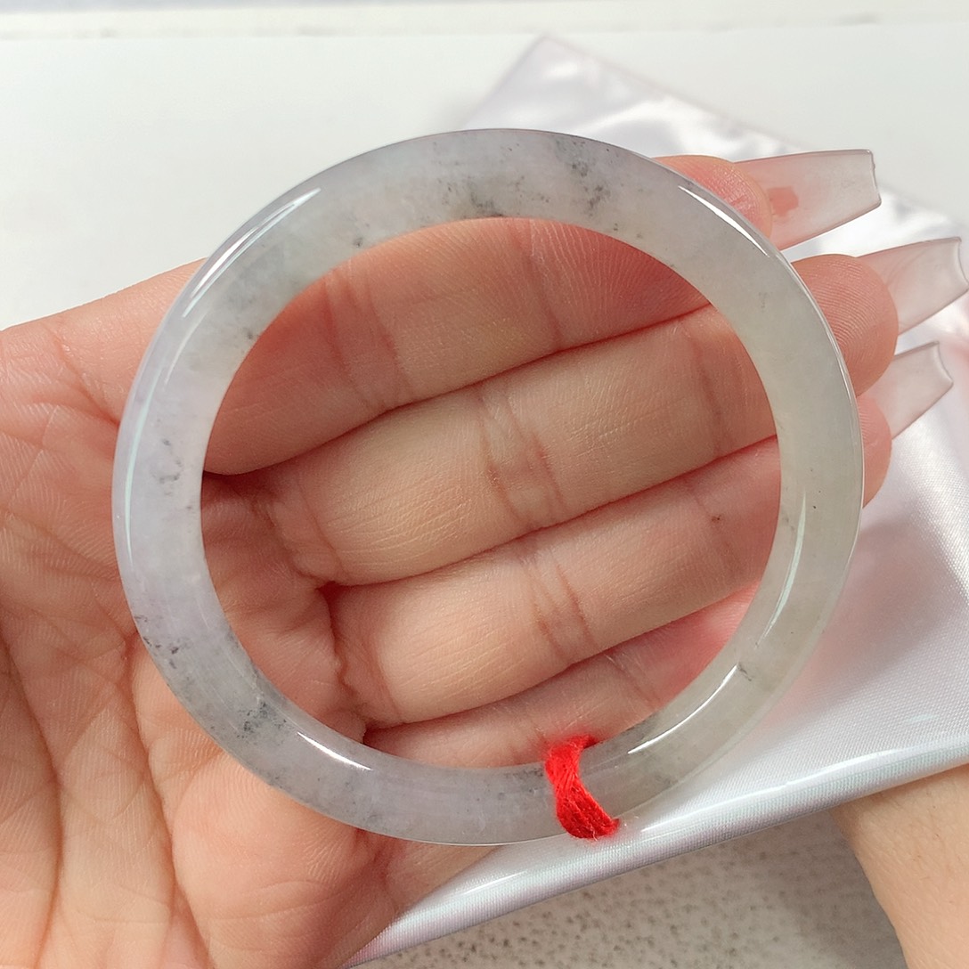 翡翠手镯未镶嵌①①⑨